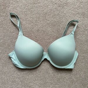 Victoria Secret Pink Push Up Bra
